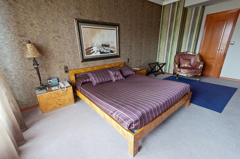 Hotel Ciudad De ויגו מראה חיצוני תמונה